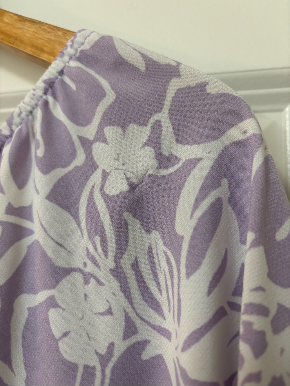 Sami & Jo Lavender Floral Print Puff Sleeve Knee Length Dress, Size XL (w/ flaw) - Picture 10 of 10